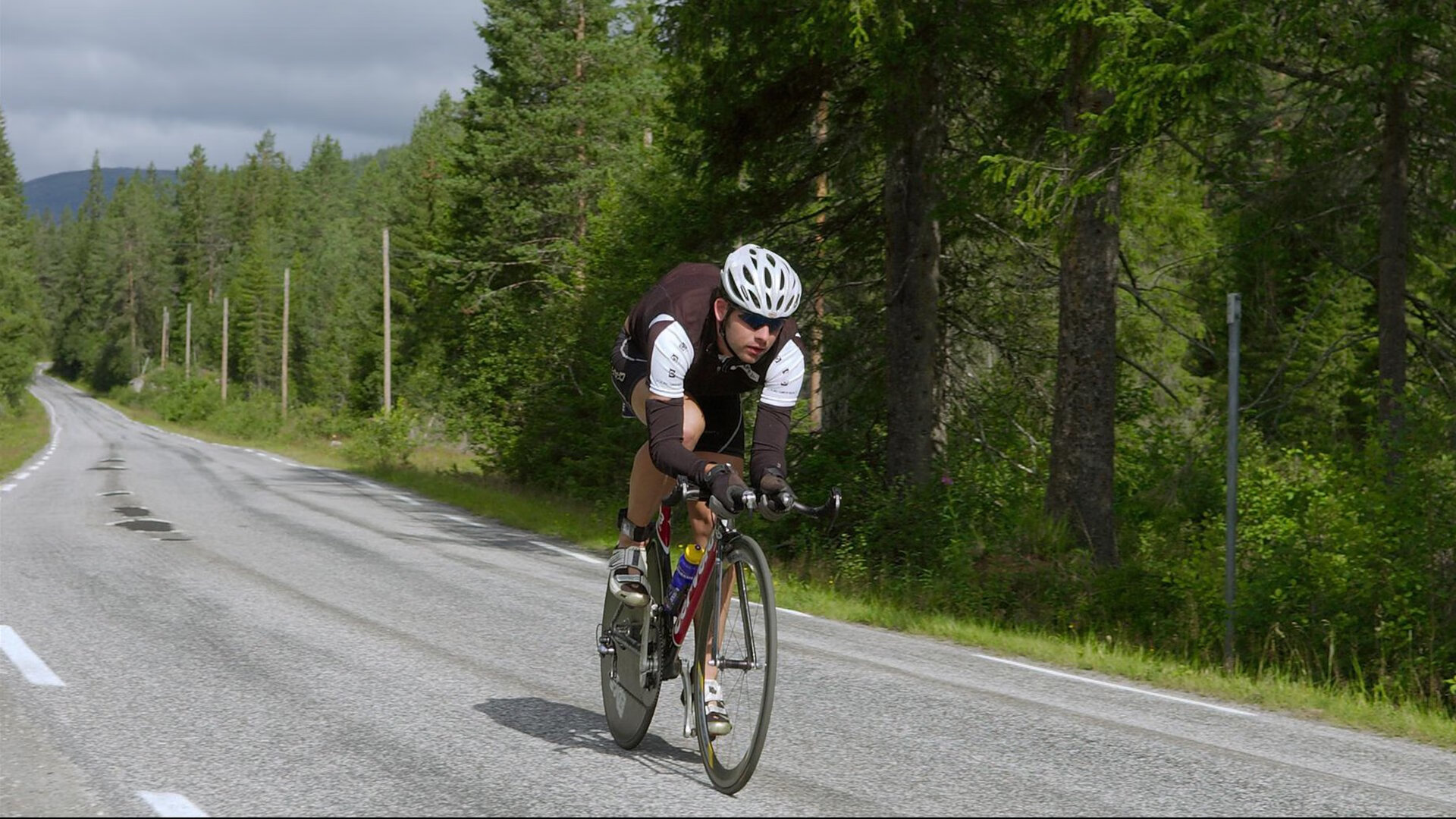 九游娱乐-_运动与环保公益：用行动守护地球_，运动健康护地球  第2张